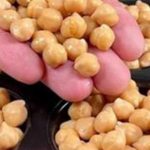 Discover the Remarkable Benefits of Papaya Leaves and How to Use Them as a Natural Remedy